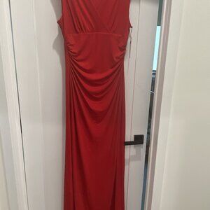 Maxi Dress. Calvin Klein. Red. Cocktail dress